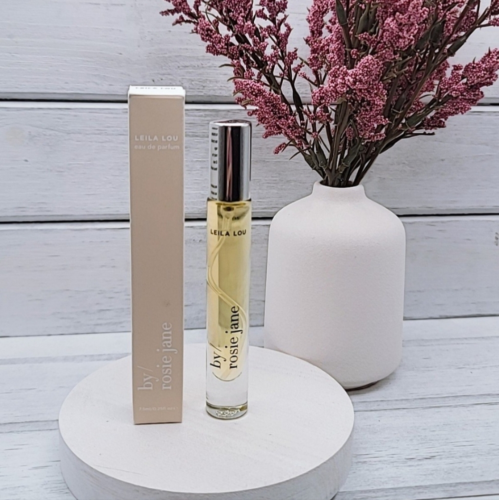 Leila Lou by Rosie Jane Eau de Parfum Rollerball - Cream/Gold